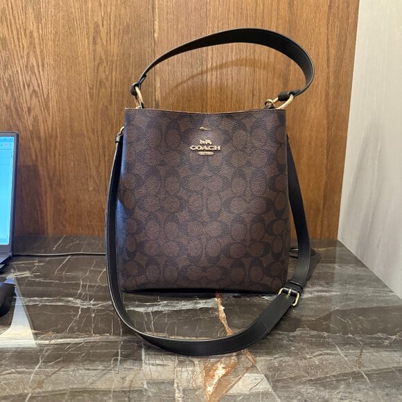 Coach Signature Bucket bag - Picture 1 of 5
